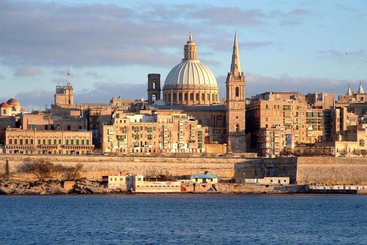 Spectacular Apartment Valletta And Harbour Views Sliema Dış mekan fotoğraf