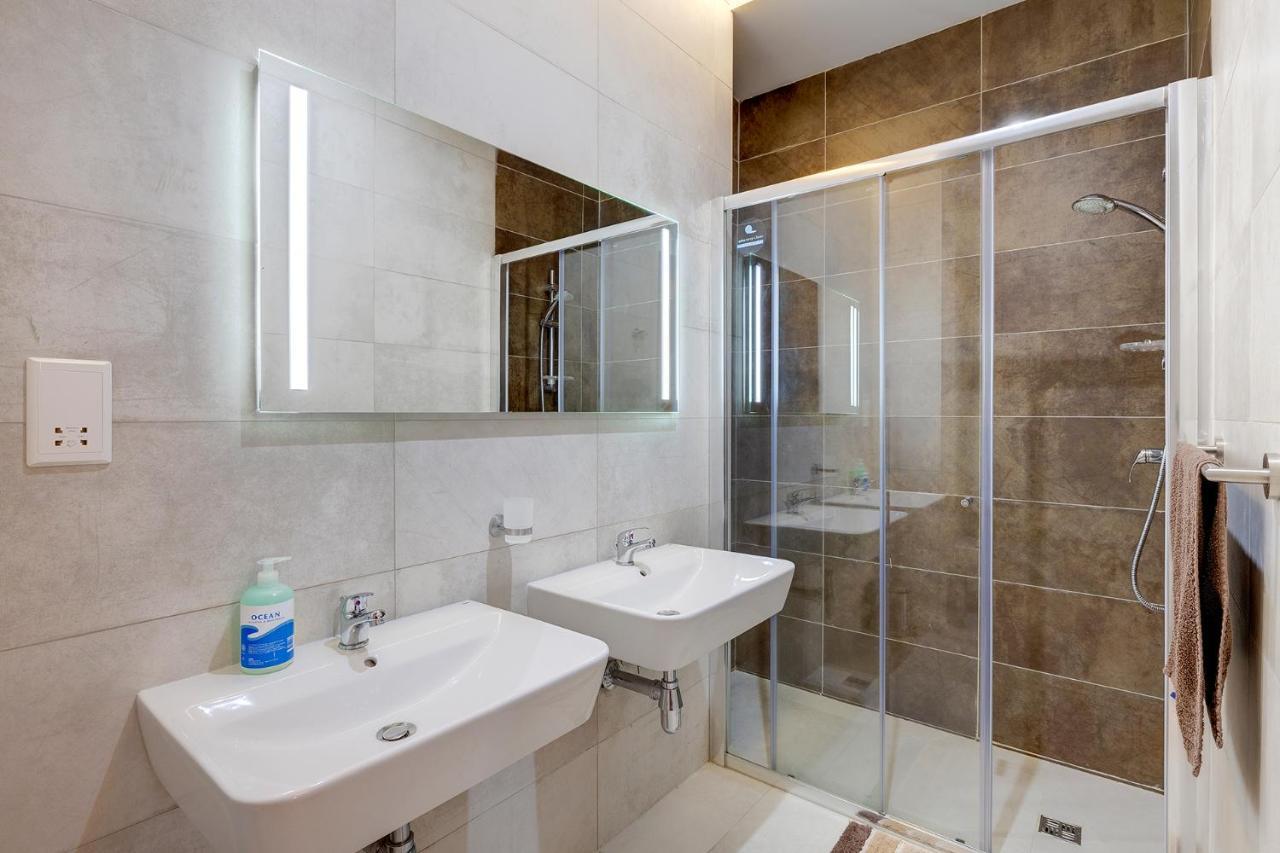 Spectacular Apartment Valletta And Harbour Views Sliema Dış mekan fotoğraf